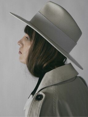 Janessa Leone Layne hat - Ivory Felt Fedora with Black Trim